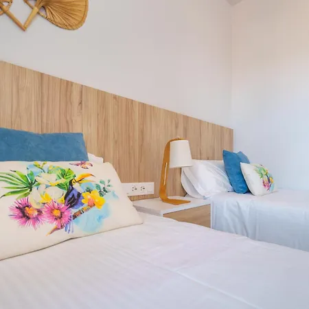 Apartment Sea View Modern & Luxury -